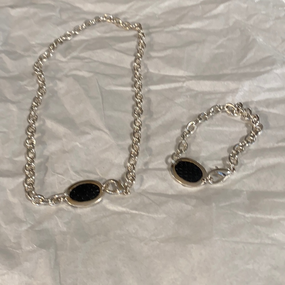 🖤Matching necklace and bracelet 🖤